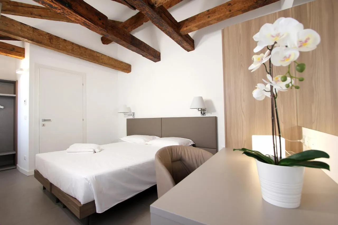 Residence Modern Art Venezia Italia