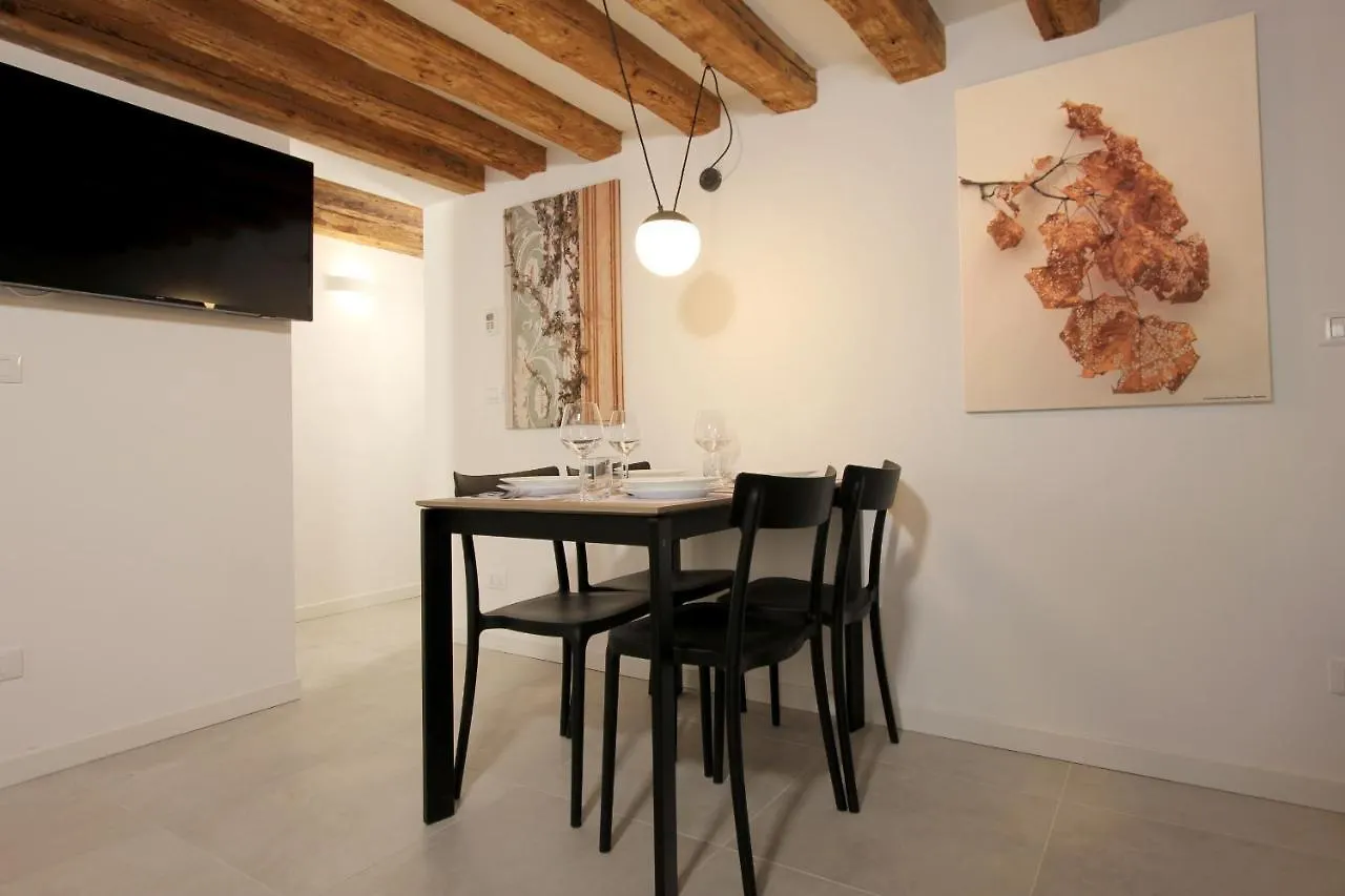 Residence Modern Art Venezia Italia